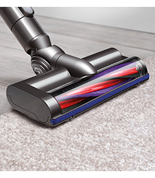 Motorised cleaner head